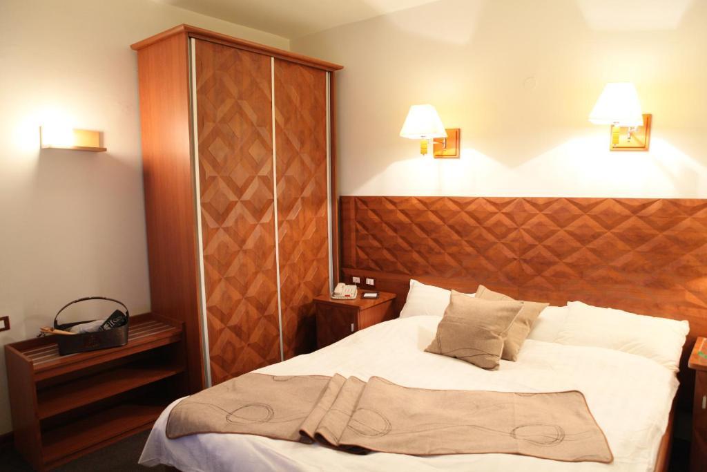 Plasma Hotel Триполи Номер фото