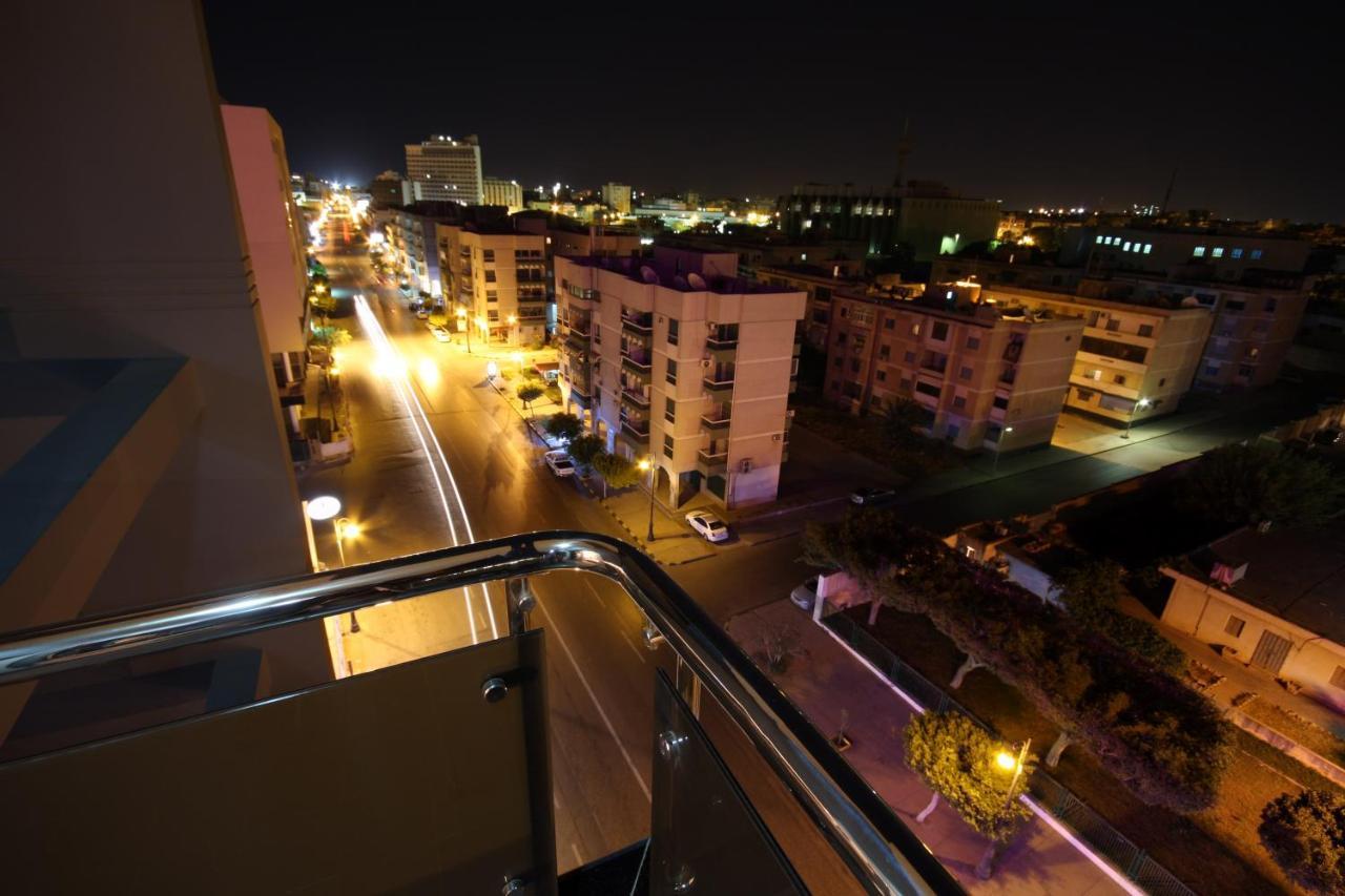 Plasma Hotel Триполи Экстерьер фото